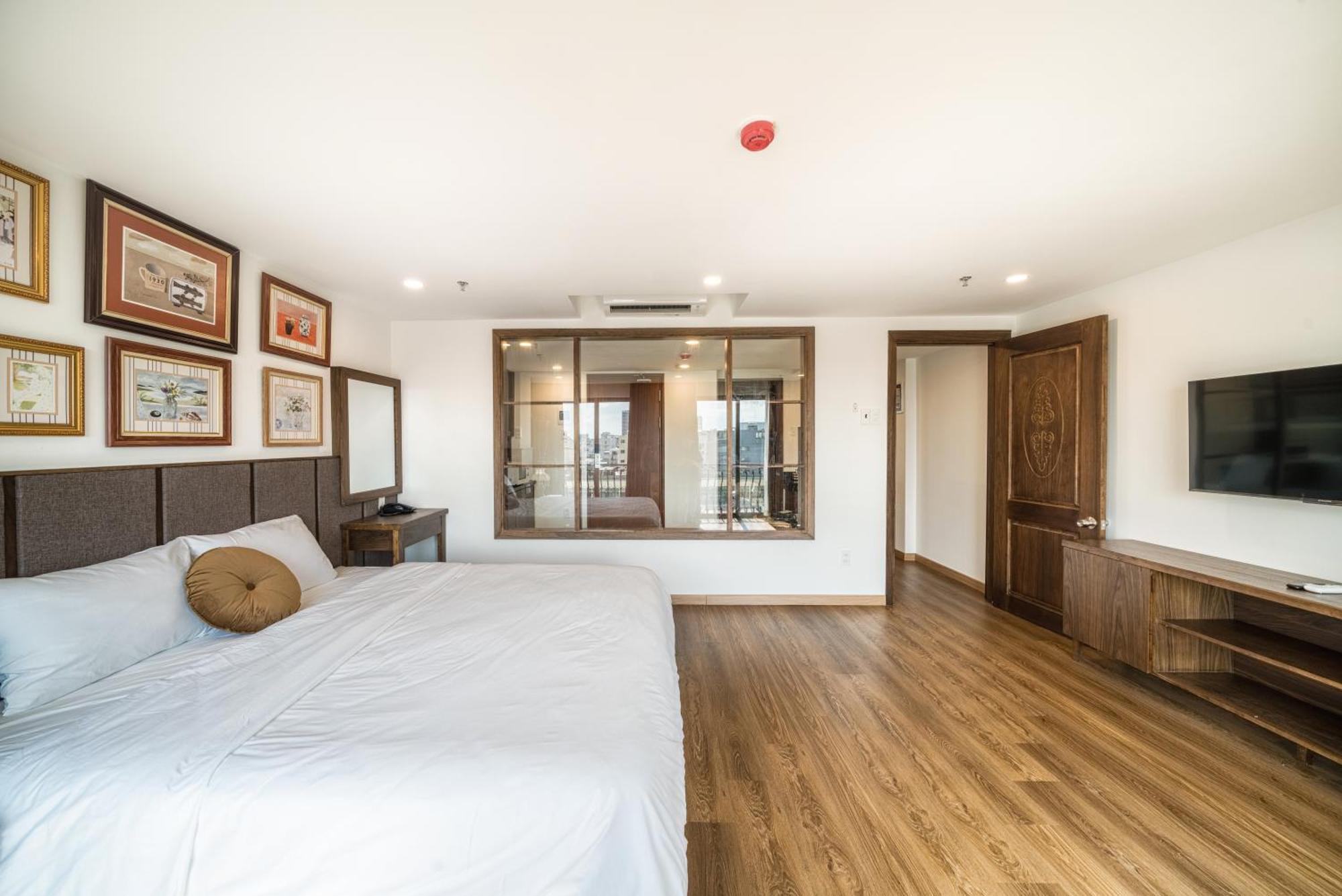 Langmandi Hotel & Apartment Дананг Екстер'єр фото